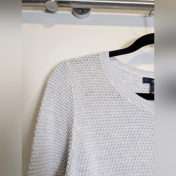GAP Baby Blue Knit Split Hem Sweater Medium - Picture 3 of 6